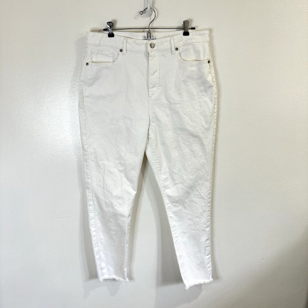 Ann Taylor LOFT Jeans The Skinny White Size 32 / 14 Raw Hem Cropped Ankle High